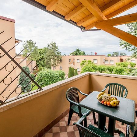 Italianflat - Peschiera Residence Пескьера-дель-Гарда Экстерьер фото