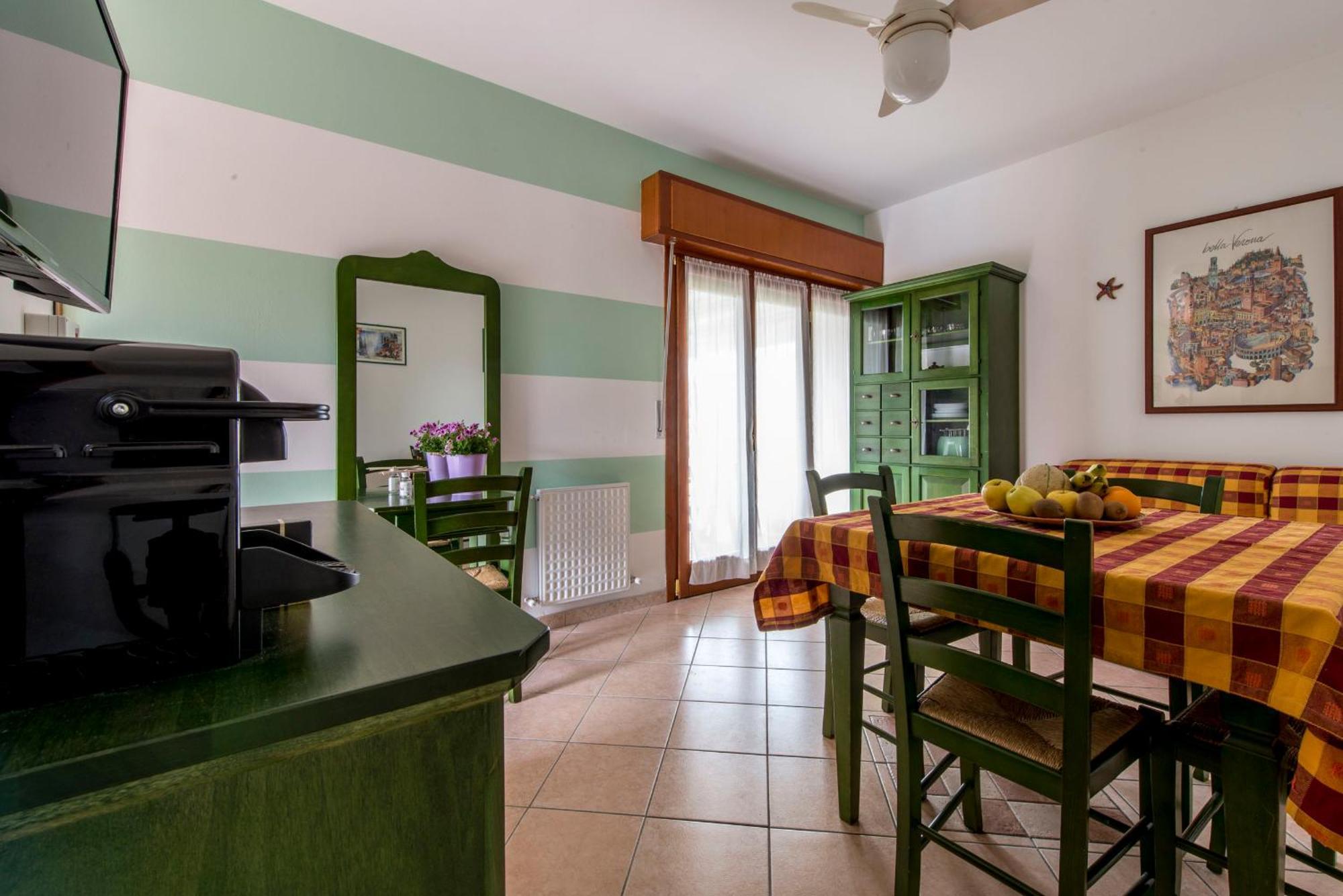 Italianflat - Peschiera Residence Пескьера-дель-Гарда Экстерьер фото