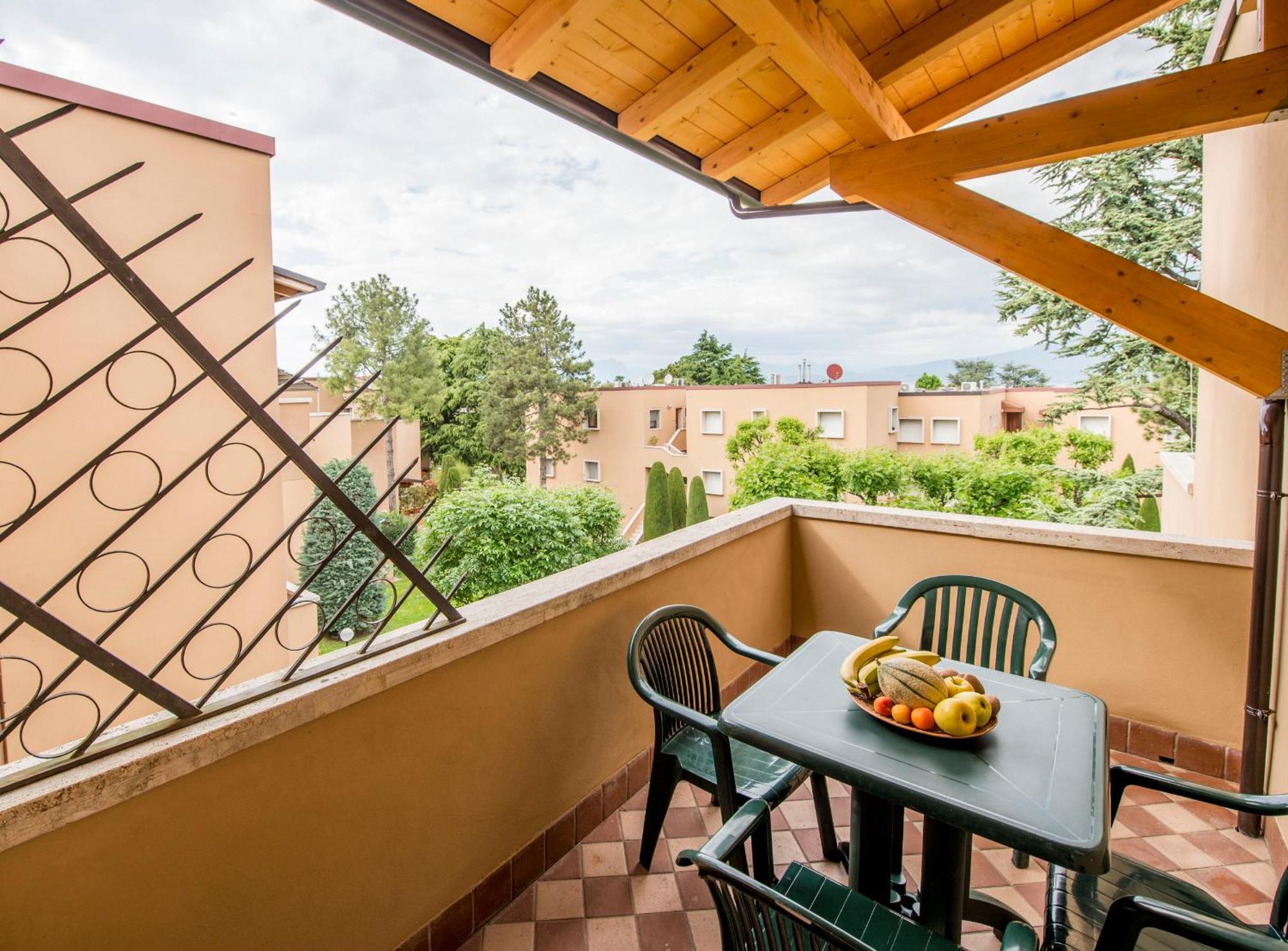 Italianflat - Peschiera Residence Пескьера-дель-Гарда Экстерьер фото