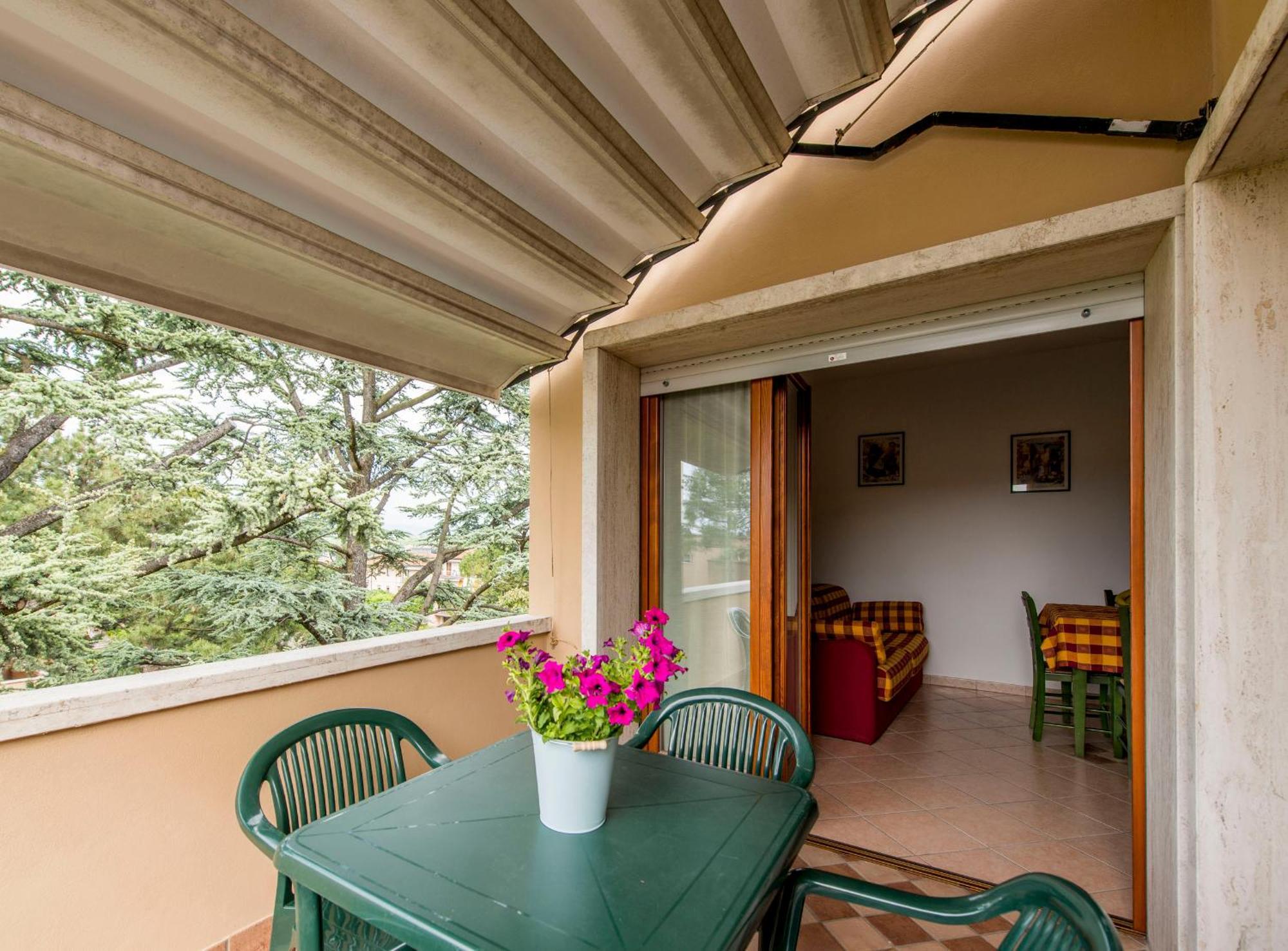 Italianflat - Peschiera Residence Пескьера-дель-Гарда Экстерьер фото